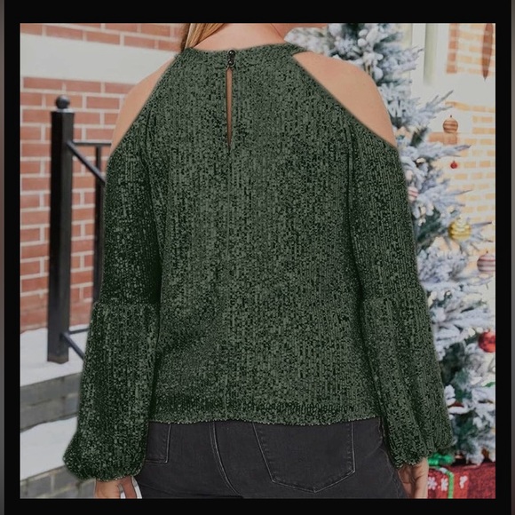 NWOT Blanches Sequin Top Long Sleeve Crew Tunic open shoulder Top - Picture 5 of 13